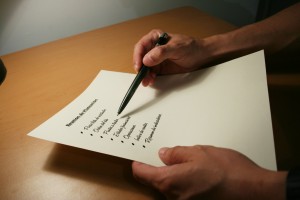 Avoid Hassles With A Freelance Writer's Basic Assignment Checklist. Makealivingwriting.com